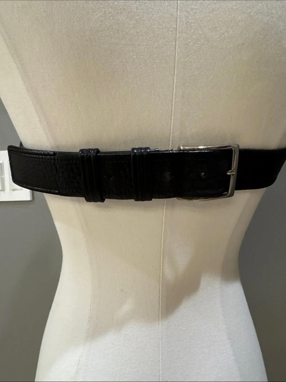 Classic Black Leather Men's Belt-made in Italy